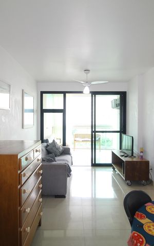 Apartamento à venda com 77m², 3 quartos e 1 vagaSala