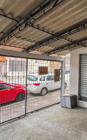 Casa para alugar com 100m², 2 quartos e 1 vaga Casa para alugar com 100m², 2 quartos e 1 vagaGaragem