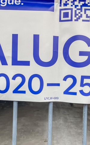 Casa para alugar com 100m², 2 quartos e 1 vaga Casa para alugar com 100m², 2 quartos e 1 vagaPlaca