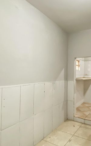 Casa para alugar com 100m², 2 quartos e 1 vaga Casa para alugar com 100m², 2 quartos e 1 vagaGaragem