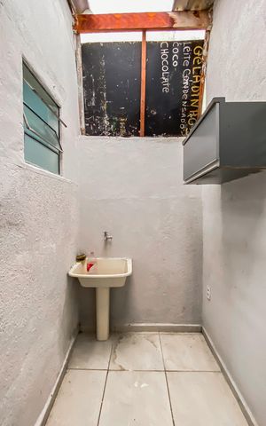 Casa para alugar com 100m², 2 quartos e 1 vaga Casa para alugar com 100m², 2 quartos e 1 vagaÁrea de Serviço