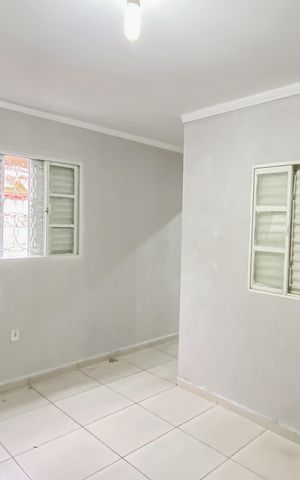 Casa para alugar com 100m², 2 quartos e 1 vaga Casa para alugar com 100m², 2 quartos e 1 vagaQuarto 1
