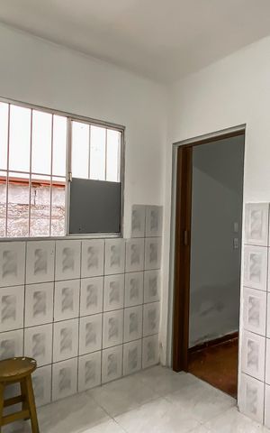 Casa para alugar com 100m², 2 quartos e 1 vaga Casa para alugar com 100m², 2 quartos e 1 vagaCozinha