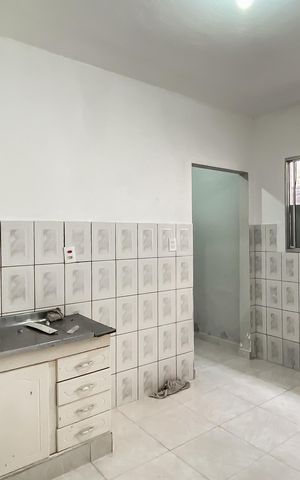 Casa para alugar com 100m², 2 quartos e 1 vaga Casa para alugar com 100m², 2 quartos e 1 vagaCozinha