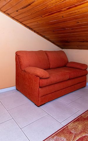 Casa de condomínio à venda com 168m², 2 quartos e 2 vagas Casa de condomínio à venda com 168m², 2 quartos e 2 vagasSotão