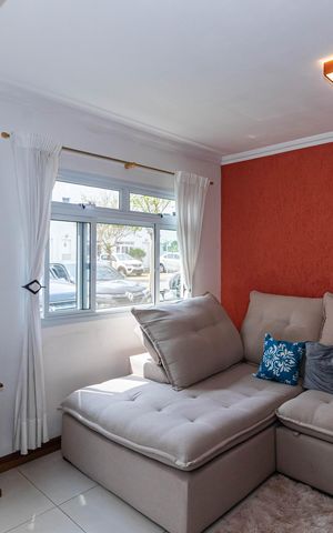 Casa de condomínio à venda com 168m², 2 quartos e 2 vagas Casa de condomínio à venda com 168m², 2 quartos e 2 vagasSala