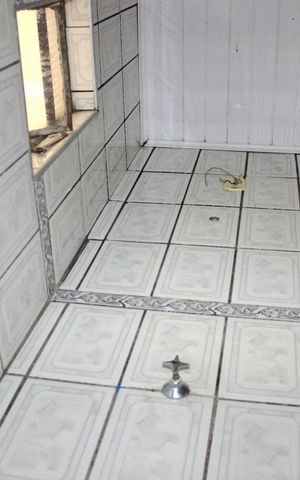 Casa para alugar com 70m², 3 quartos e 3 vagasBanheiro 