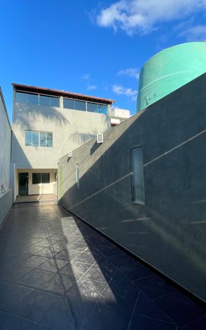 Casa para alugar com 250m², 3 quartos e 3 vagas Casa para alugar com 250m², 3 quartos e 3 vagasGaragem