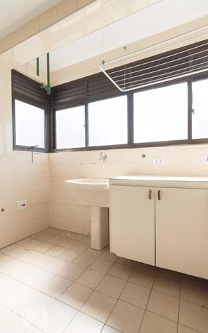 Apartamento à venda com 78m², 3 quartos e 1 vaga Apartamento à venda com 78m², 3 quartos e 1 vagaÁrea de serviço