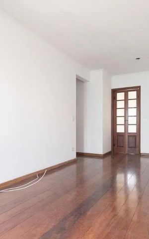 Apartamento à venda com 78m², 3 quartos e 1 vaga Apartamento à venda com 78m², 3 quartos e 1 vagaSala