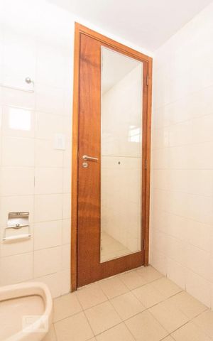 Apartamento à venda com 78m², 3 quartos e 1 vaga Apartamento à venda com 78m², 3 quartos e 1 vagaBanheiro 1