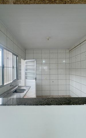 Casa para alugar com 50m², 2 quartos e sem vaga Casa para alugar com 50m², 2 quartos e sem vagaCozinha