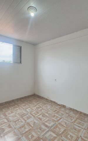 Casa para alugar com 50m², 2 quartos e sem vaga Casa para alugar com 50m², 2 quartos e sem vagaQuarto 1