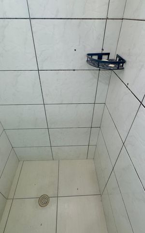 Casa para alugar com 50m², 2 quartos e sem vaga Casa para alugar com 50m², 2 quartos e sem vagaBanheiro