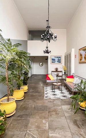 Apartamento à venda com 75m², 2 quartos e 1 vagaHall de entrada