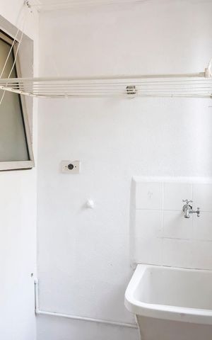 Apartamento à venda com 75m², 2 quartos e 1 vagaÁrea de serviço