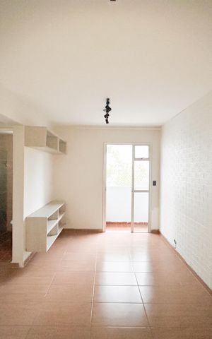 Apartamento para alugar com 50m², 2 quartos e 1 vaga Apartamento para alugar com 50m², 2 quartos e 1 vagaSala