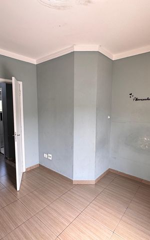 Casa de condomínio para alugar com 65m², 2 quartos e 1 vaga