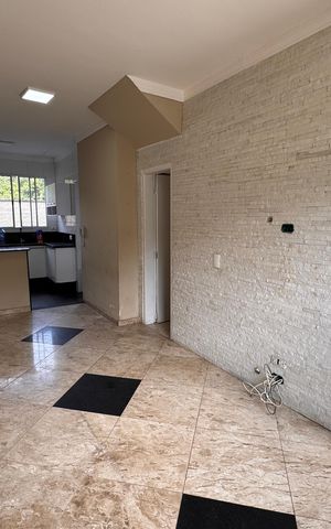 Casa de condomínio para alugar com 65m², 2 quartos e 1 vaga