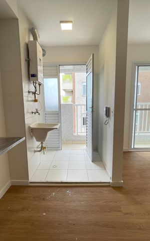 Apartamento para alugar com 38m², 2 quartos e sem vaga Apartamento para alugar com 38m², 2 quartos e sem vagaCozinha e Área de Serviço