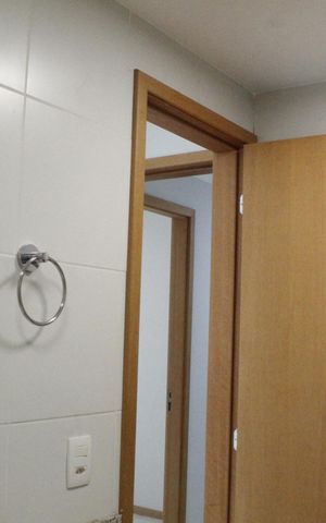 Apartamento para alugar com 76m², 3 quartos e 1 vaga Apartamento para alugar com 76m², 3 quartos e 1 vagaBanheiro da Suíte