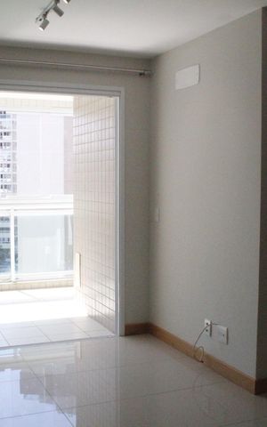 Apartamento para alugar com 76m², 3 quartos e 1 vaga Apartamento para alugar com 76m², 3 quartos e 1 vagaSala