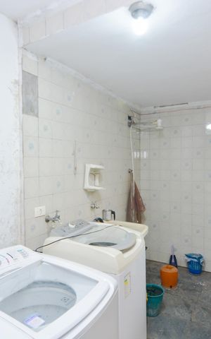 Casa à venda com 160m², 3 quartos e 3 vagasÁrea de Serviço