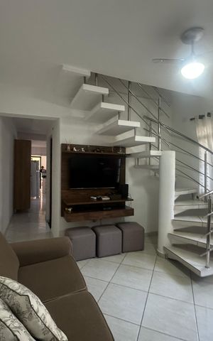 Casa à venda com 142m², 3 quartos e 1 vaga Casa à venda com 142m², 3 quartos e 1 vagaSala