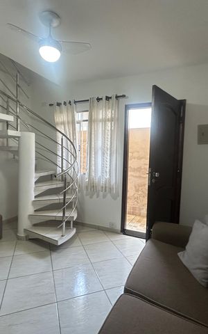 Casa à venda com 142m², 3 quartos e 1 vaga Casa à venda com 142m², 3 quartos e 1 vagaSala
