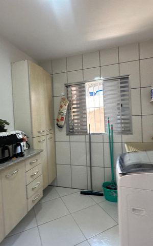 Casa à venda com 142m², 3 quartos e 1 vaga Casa à venda com 142m², 3 quartos e 1 vagaÁrea de Serviço