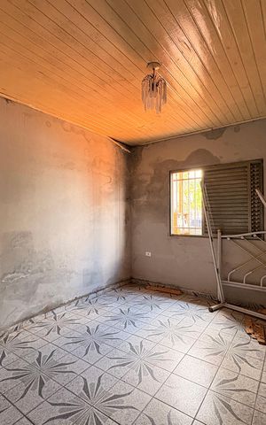 Casa à venda com 90m², 2 quartos e 4 vagas Casa à venda com 90m², 2 quartos e 4 vagasQuarto 1
