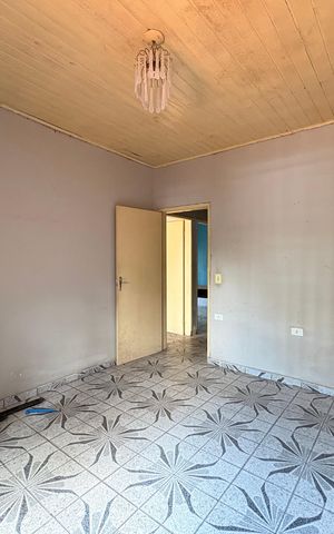 Casa à venda com 90m², 2 quartos e 4 vagas Casa à venda com 90m², 2 quartos e 4 vagasQuarto 1