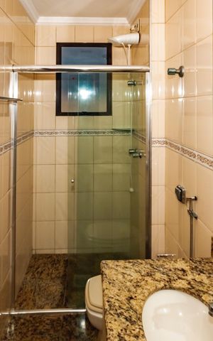 Apartamento para alugar com 140m², 3 quartos e 2 vagasBanheiro Social