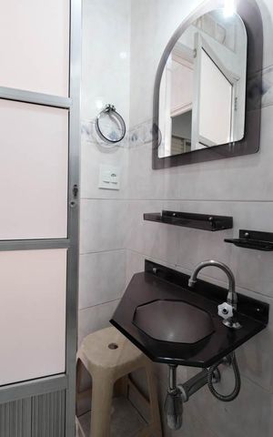 Casa à venda com 143m², 4 quartos e 2 vagasBanheiro 2