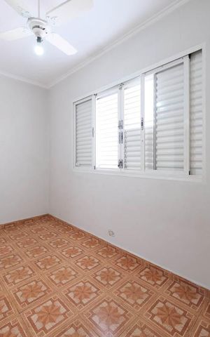 Casa à venda com 143m², 4 quartos e 2 vagasQuarto 3