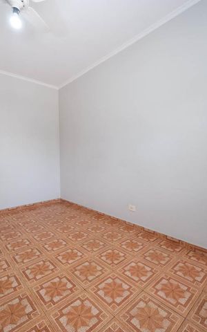 Casa à venda com 143m², 4 quartos e 2 vagasSuíte