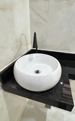 Apartamento à venda com 49m², 1 quarto e 1 vagaBanheiro