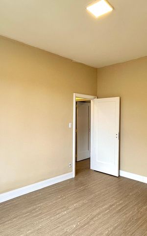 Apartamento para alugar com 150m², 3 quartos e 1 vaga