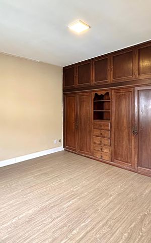 Apartamento para alugar com 150m², 3 quartos e 1 vaga