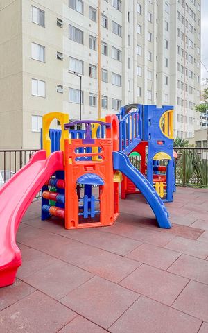 Apartamento à venda com 44m², 2 quartos e 1 vaga Apartamento à venda com 44m², 2 quartos e 1 vagaÁrea comum - Playground