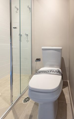 Apartamento à venda com 60m², 2 quartos e 1 vaga Apartamento à venda com 60m², 2 quartos e 1 vagaBanheiro Social