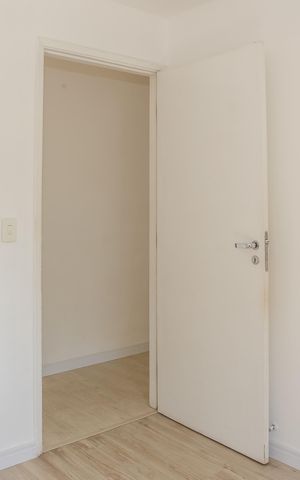 Apartamento à venda com 83m², 3 quartos e 2 vagas Apartamento à venda com 83m², 3 quartos e 2 vagasQuarto 2