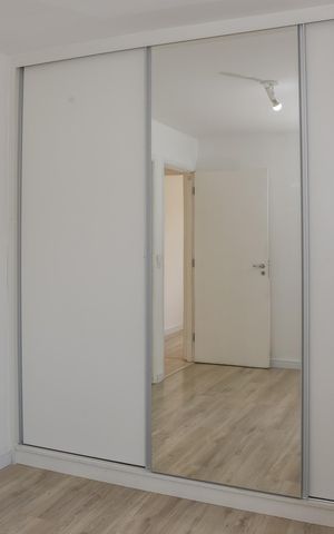 Apartamento à venda com 83m², 3 quartos e 2 vagas Apartamento à venda com 83m², 3 quartos e 2 vagasQuarto