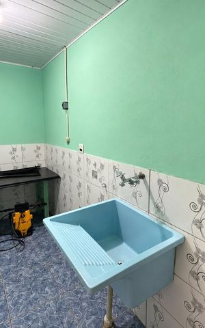 Casa para alugar com 75m², 2 quartos e 1 vagaÁrea de serviço