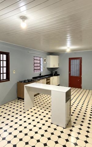 Casa para alugar com 75m², 2 quartos e 1 vagaSala/Cozinha