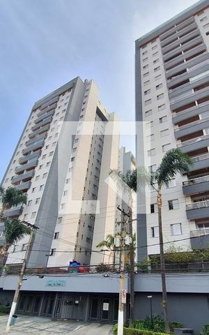 Apartamento à venda com 120m², 3 quartos e 2 vagas Apartamento à venda com 120m², 3 quartos e 2 vagasFachada