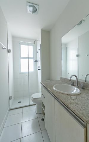 Apartamento para alugar com 123m², 3 quartos e 2 vagas Apartamento para alugar com 123m², 3 quartos e 2 vagasBanheiro Social