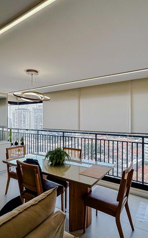 Apartamento à venda com 109m², 3 quartos e 2 vagasVaranda