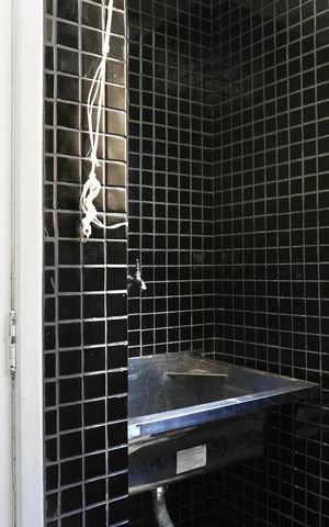 Apartamento para alugar com 100m², 3 quartos e 1 vaga Apartamento para alugar com 100m², 3 quartos e 1 vagaCozinha e Área de Serviço
