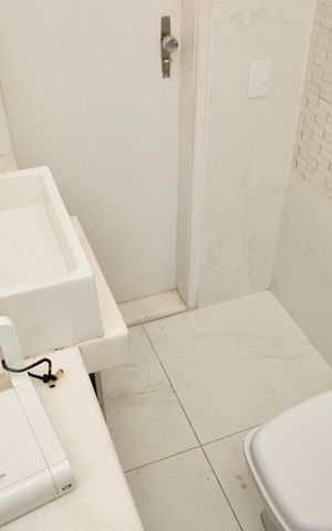 Apartamento para alugar com 100m², 3 quartos e 1 vaga Apartamento para alugar com 100m², 3 quartos e 1 vagaSuíte - Banheiro